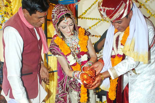 indo-russian marriage-1