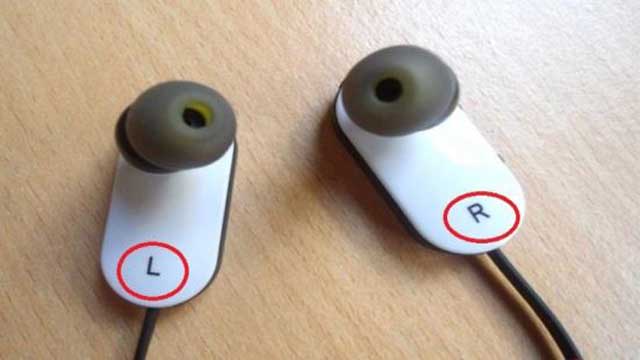 Headphone R and L Meaning