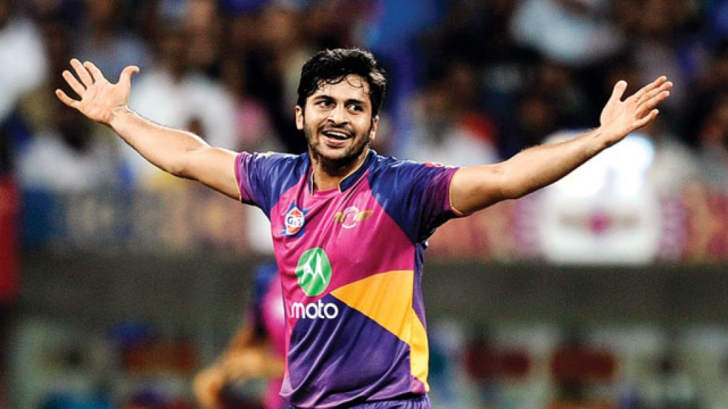 shardul Thakur biography 