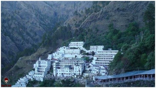 10 Richest Temple in India in Hindi