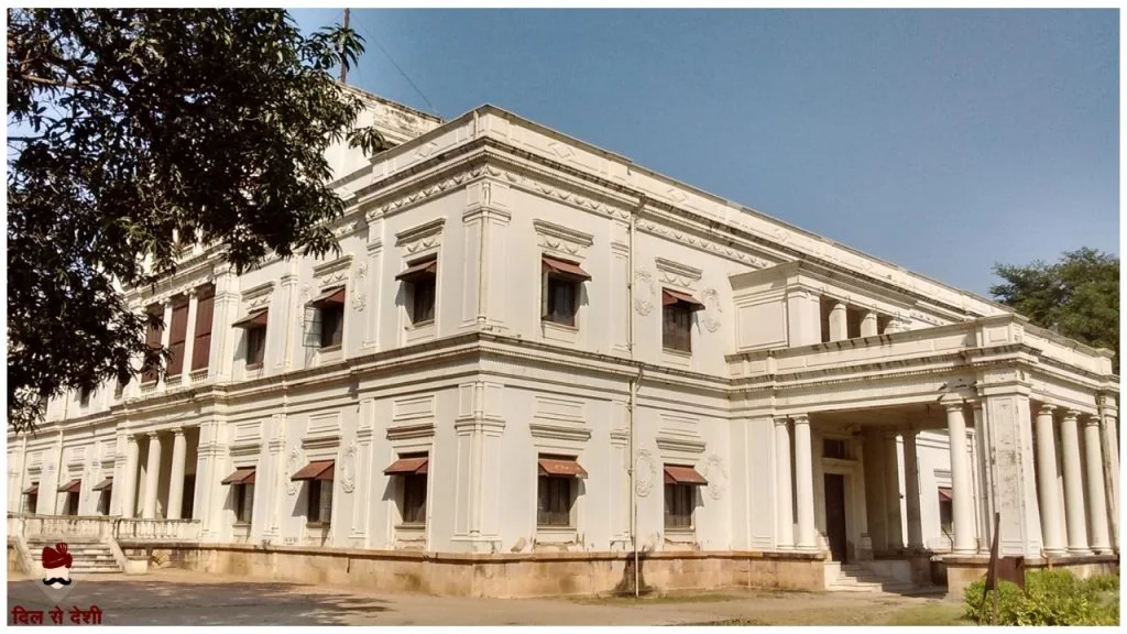 Lal Bagh Palace - Best Places to Visit in Indore (4)