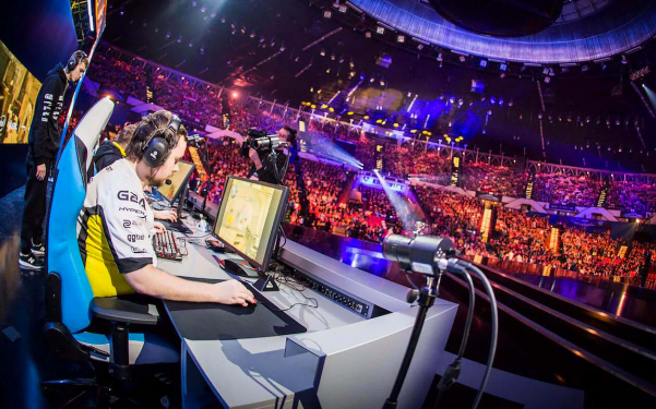 Algorithms and Athletes The Digital Renaissance in E-Sports Betting